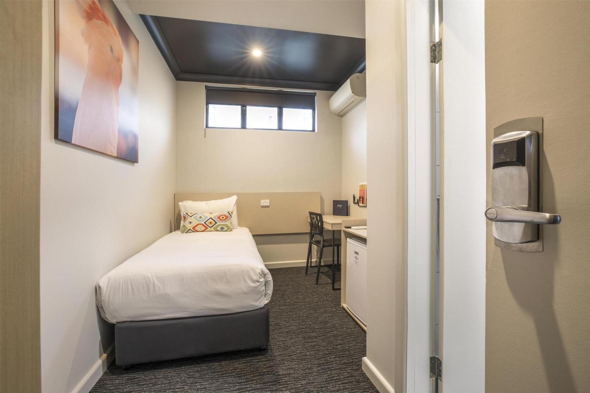 Nightcap At Chester Hill Hotel Bankstown Buitenkant foto